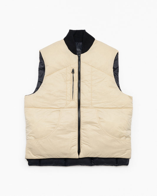 Minarets Vest - Black Licorice