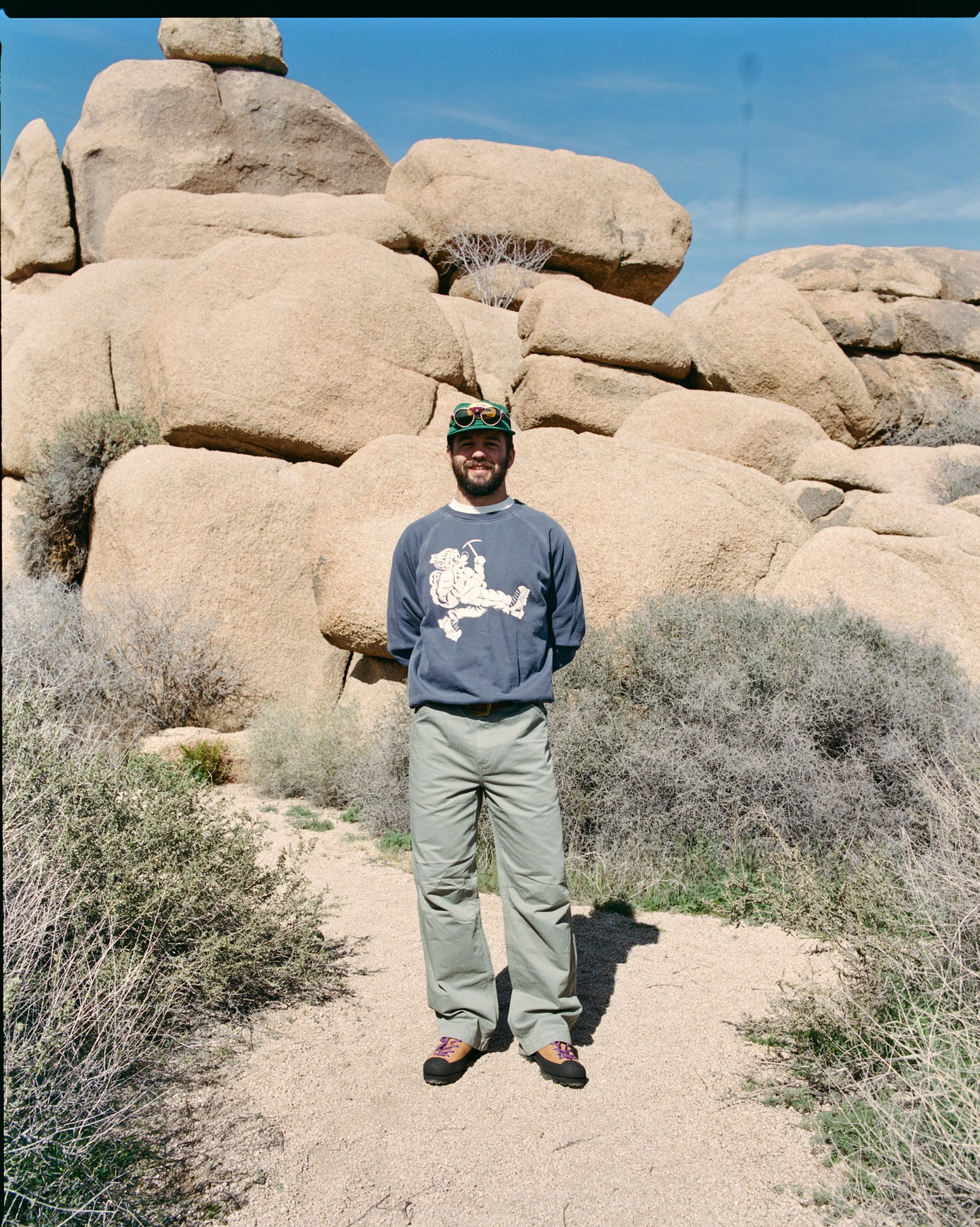 Wayne Raglan Sleeve Sweatshirt - Blue Corn
